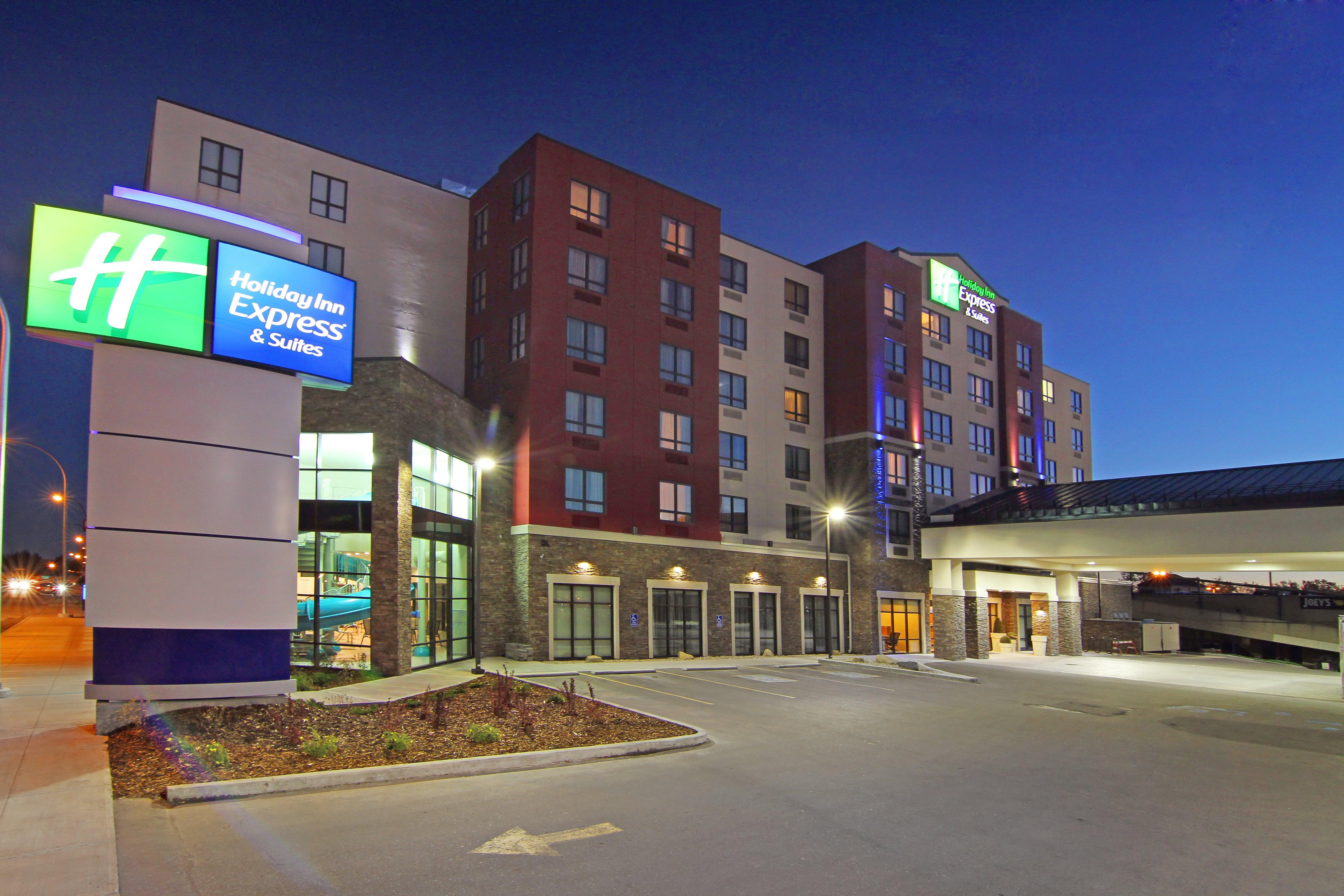Holiday Inn Express And Suites Calgary University By Ihg Экстерьер фото