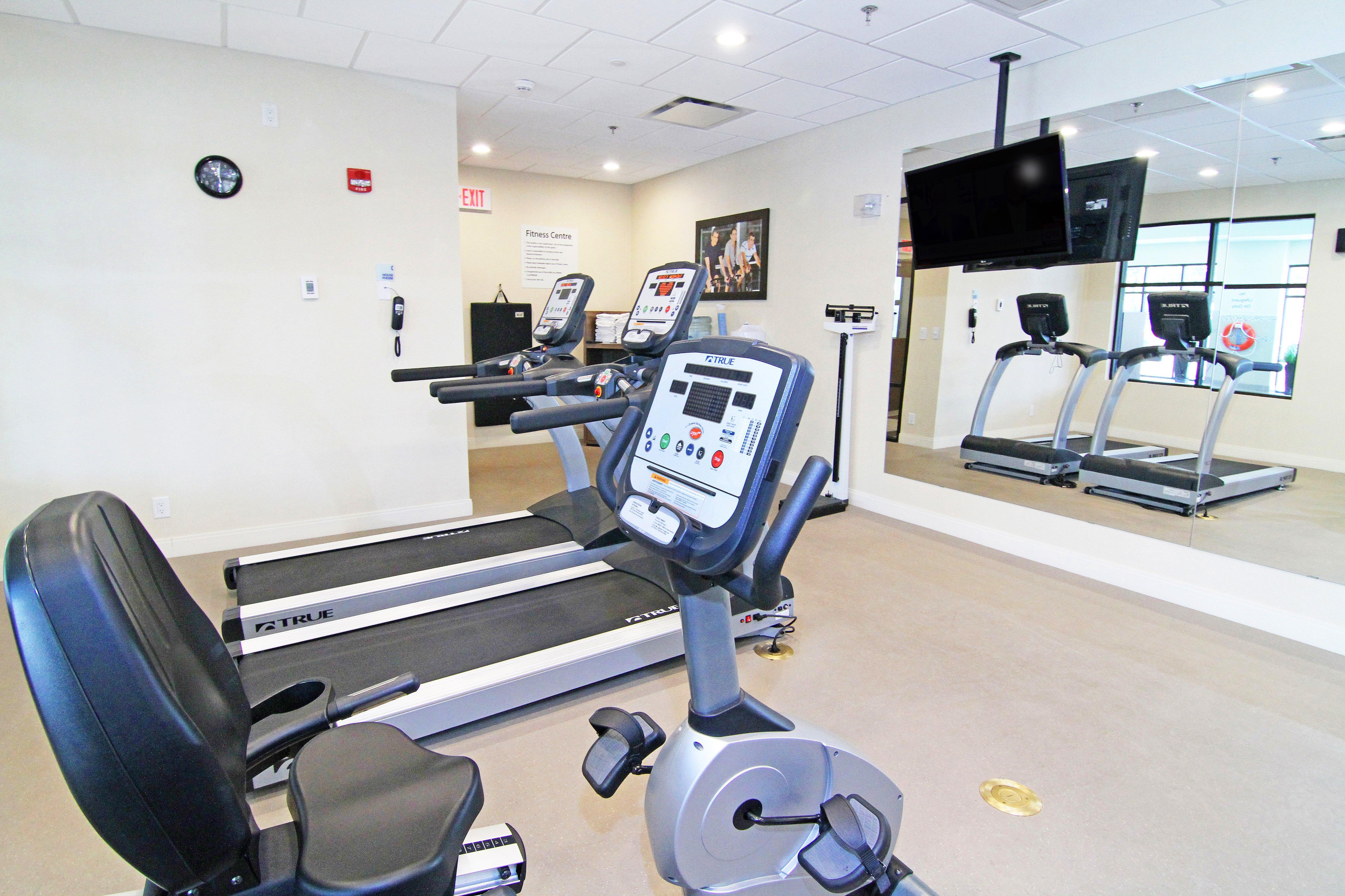 Holiday Inn Express And Suites Calgary University By Ihg Экстерьер фото